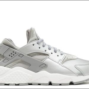 Nike Hurrache Silver Metallic Womens